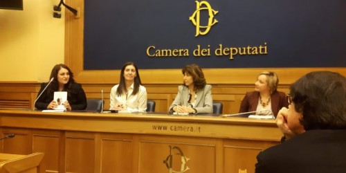 "Maritè non morde", storia semplice e profonda di una bimba con la sindrome di Down