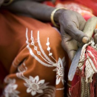 6 Febbraio, Giornata mondiale contro le mutilazioni genitali femminili. Un fenomeno che riguarda anche l'Italia