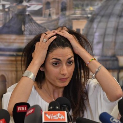 Raggi si dimentica dei più poveri, a Roma ancora nessuna indicazione per l'attivazione del SIA