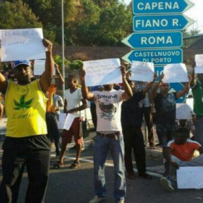 Piazzoni e Chaouki in visita al CARA di Castelnuovo di porto